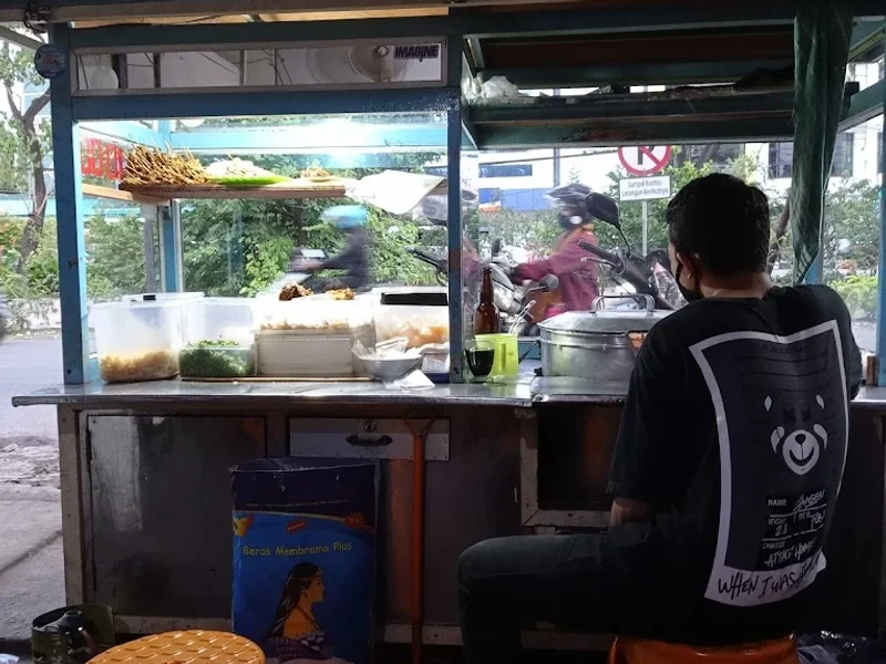 Bubur Ayam Bang Rossi