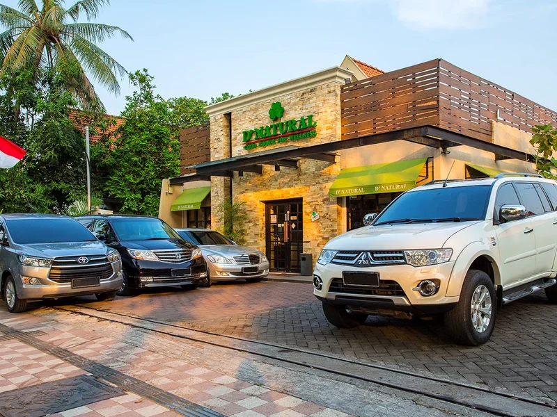 D'Natural Healthy Store & Resto