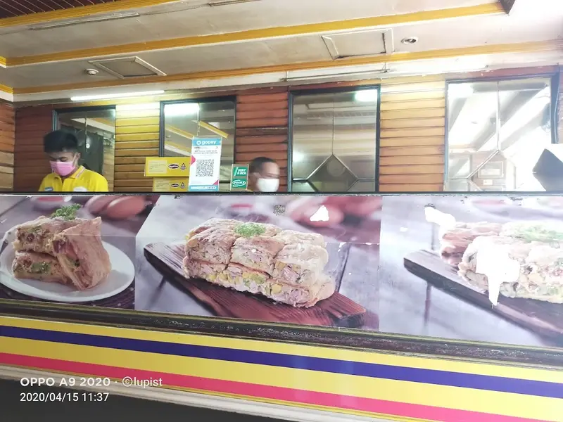 Holland Martabak Terang Bulan MAYJEND SUNGKONO
