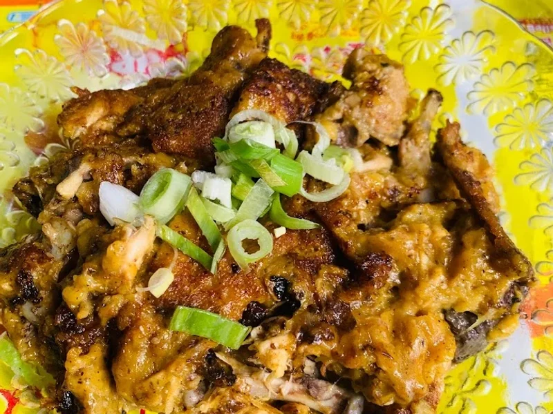 Martabak Usus dan Balungan Bu Yuli