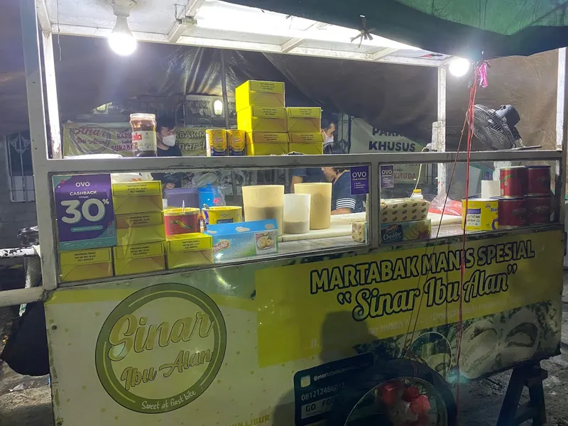 Martabak Sinar Ibu Alan Surabaya