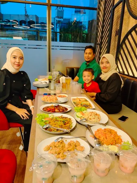 Echo Resto Surabaya