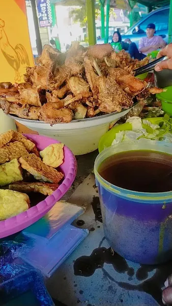 Bebek Goreng Purnama "Asli"