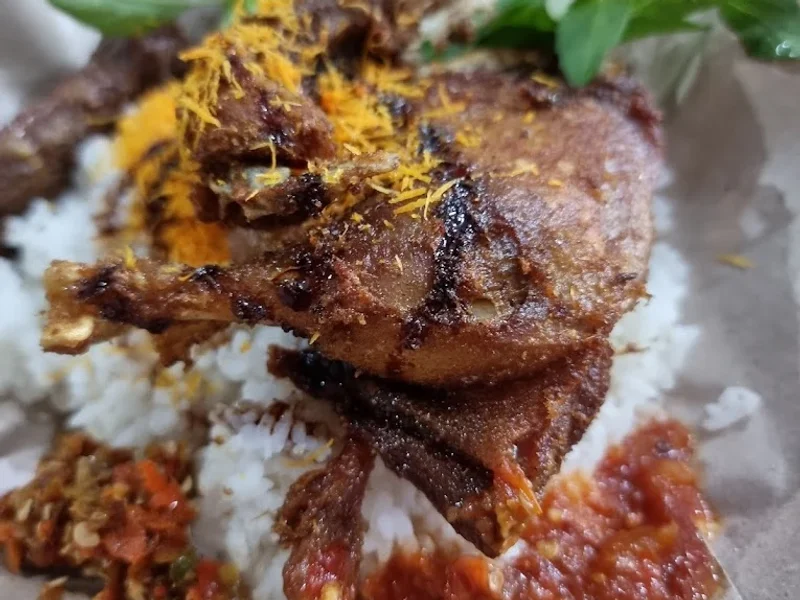 Nasi Bebek Tugu Pahlawan Asli
