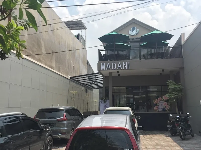 MADANI CAFE SURABAYA