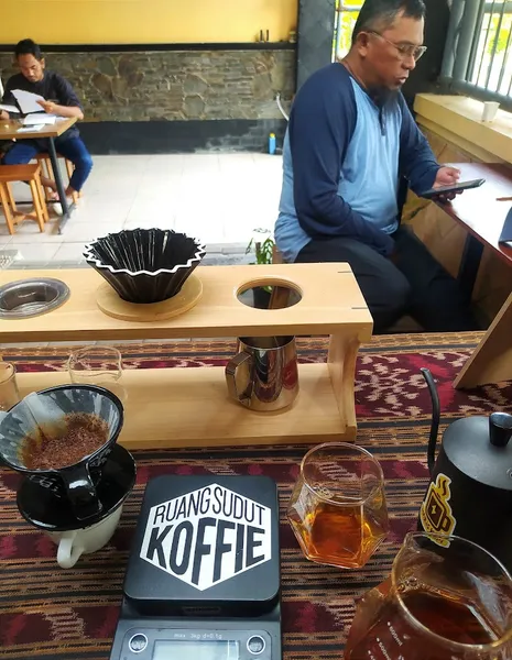 Ruang Sudut Kopi