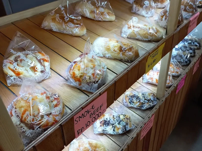 BERPANDANG COFFEE & BREAD