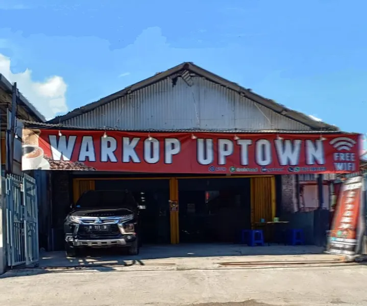 WARKOP UPTOWN WIYUNG SURABAYA