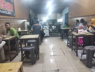 Daftar 16 restoran di Simomulyo Surabaya