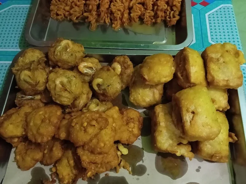 Warung lontong pecel Bu Pras