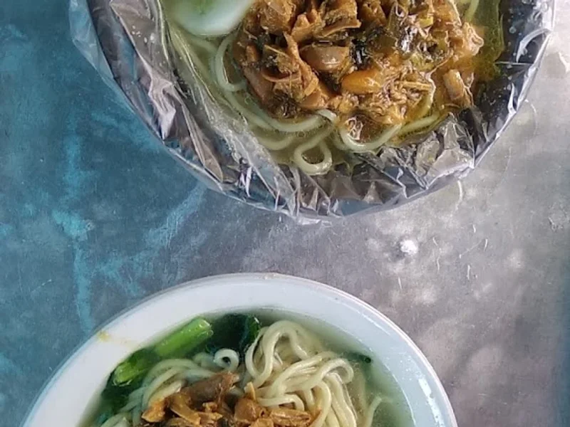 MIE AYAM WAHYU.