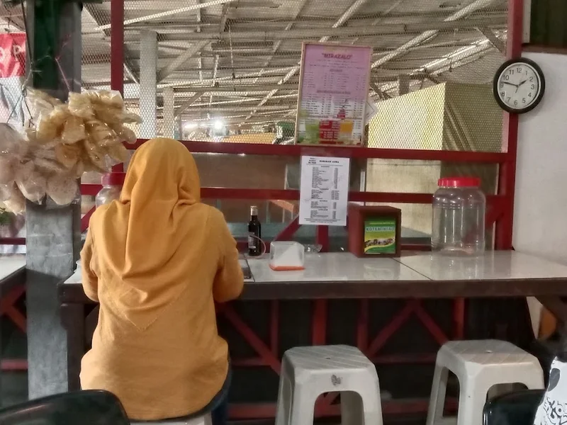 Warung Tempel Mbak Mi