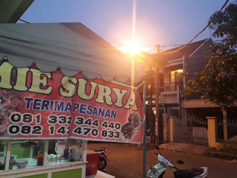 Mie Surya