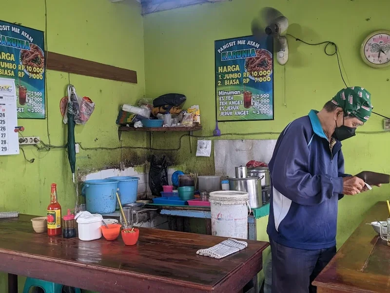 Pangsit Mie Ayam Karunia