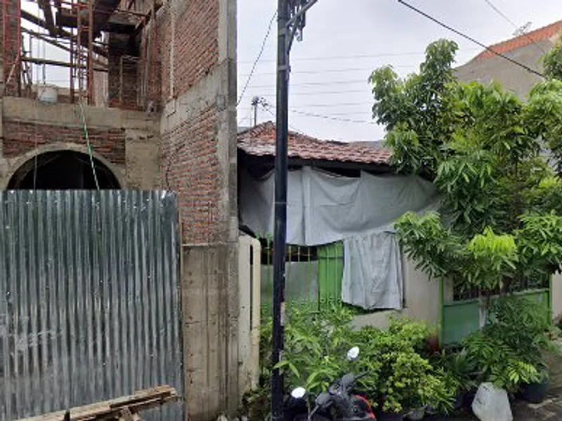 Warung Mbalik Maning