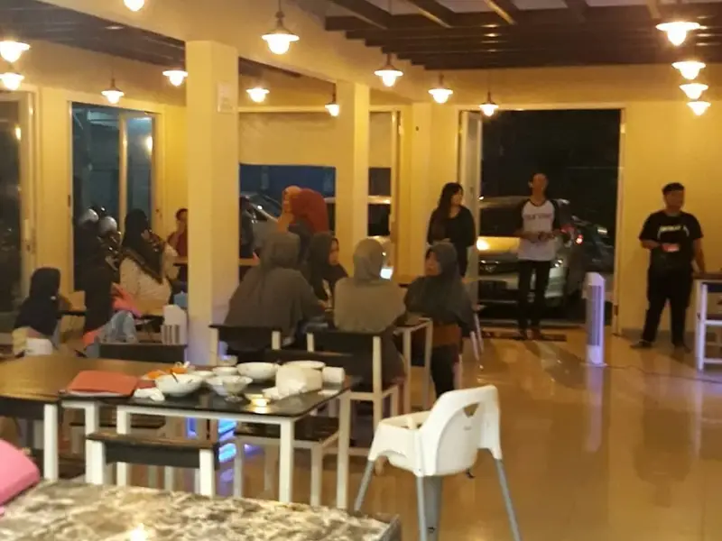 Himec Coffee & Eatery