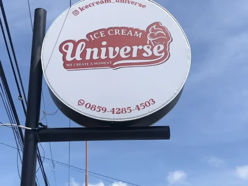 Ice Cream Universe Monang Maning