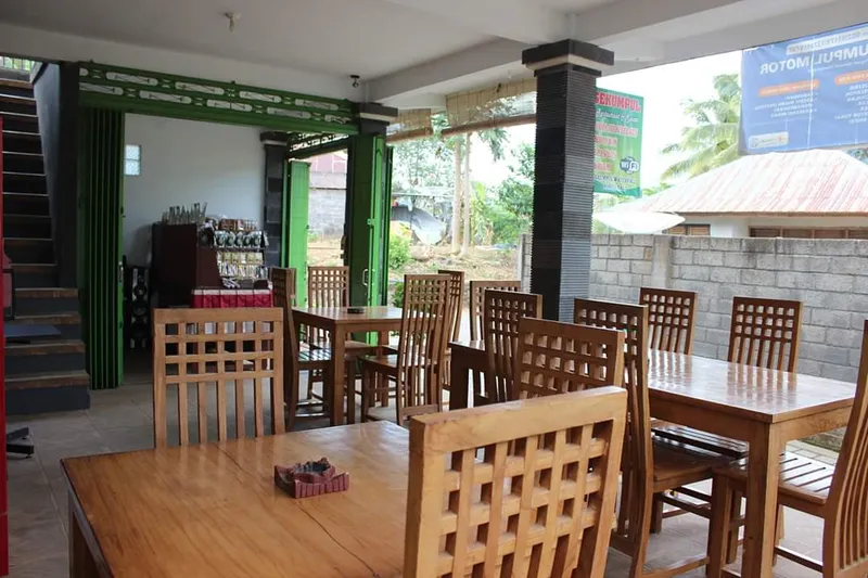 SEKUMPUL RESTAURANT & COFFEE SHOP