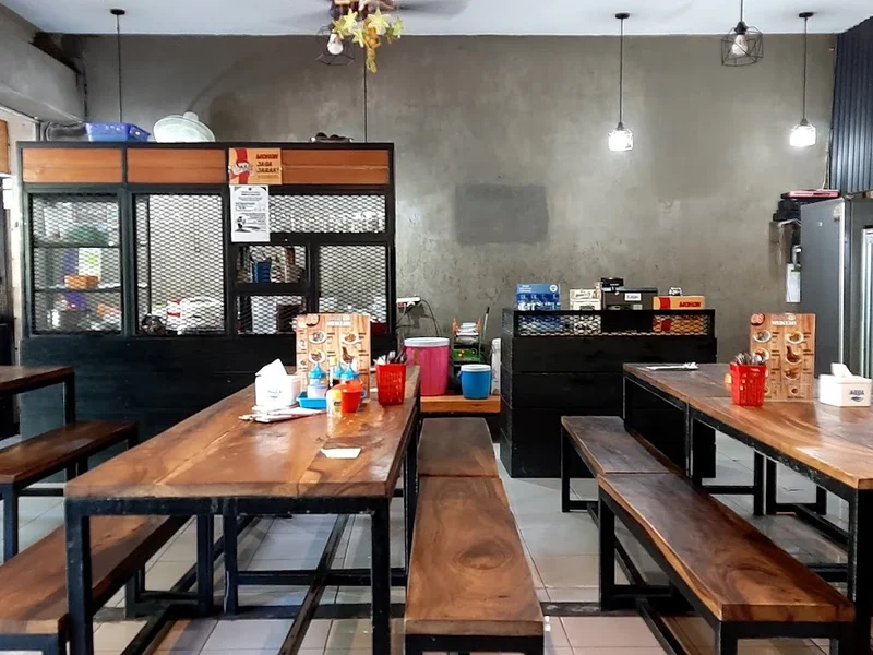 Rekomendasi Kuliner Legendaris Terenak Terbaik Terdekat di Bali Bakso Nuklir