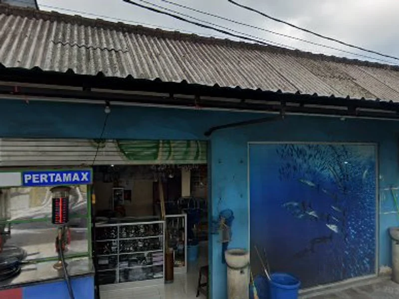 KUBU Pancing (Fishing Shop)