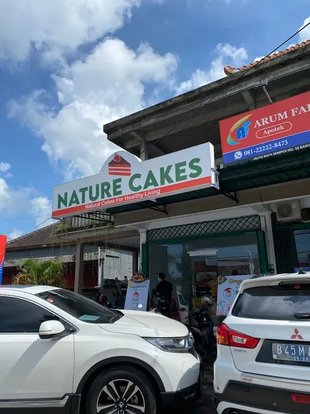 Nature Cakes Sempidi