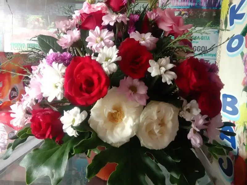 Bajra-florist JLN SURAPATI NO 49 B SINGARAJA BALI