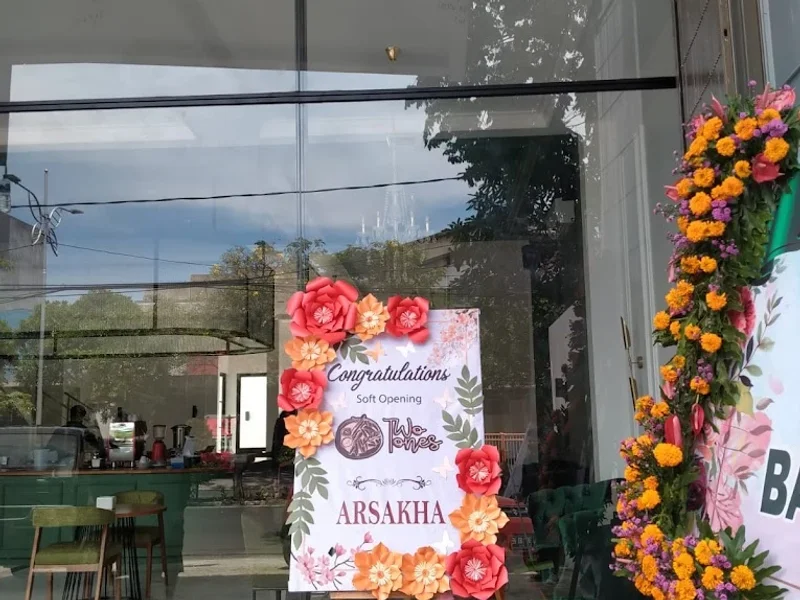 Karangan Bunga Papan Surabaya Ovel Florist