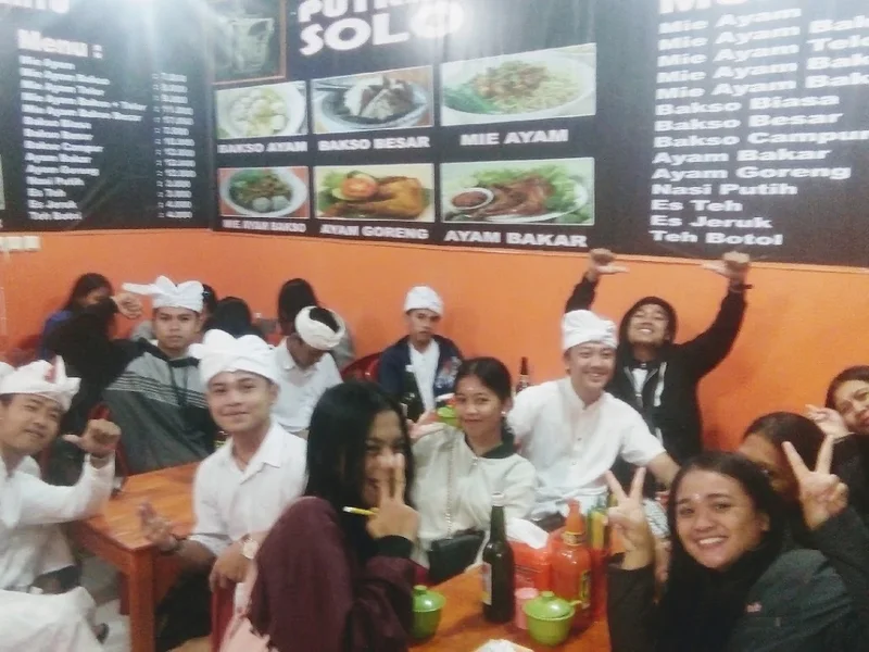 Mie ayam bakso putra abimanyu solo tampaksiring