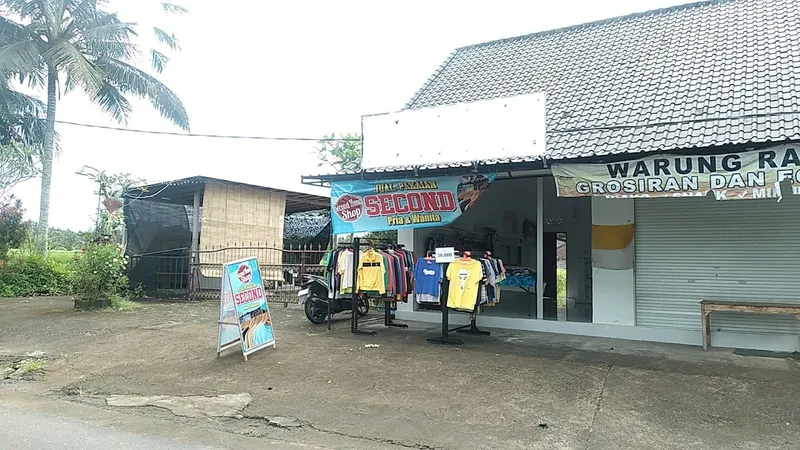 Second hand shop