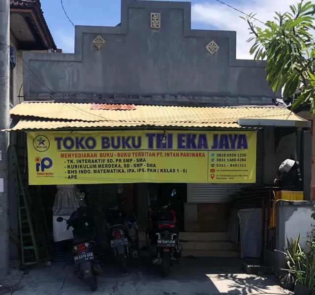 Toko Buku Tri Eka Jaya