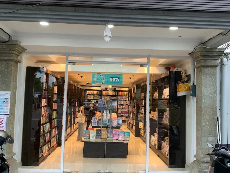 Periplus Bookshop Hanoman Ubud