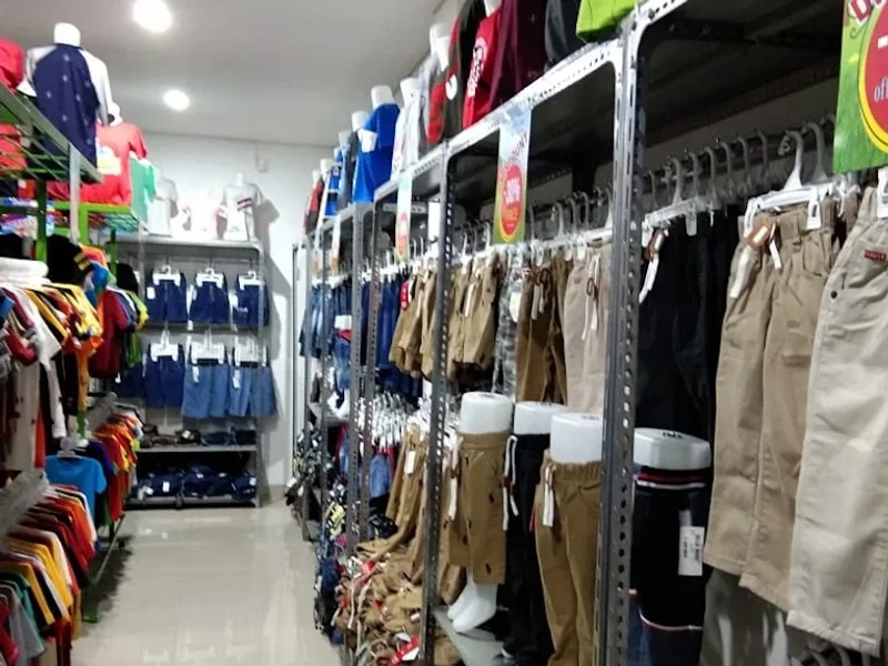 Faira & Fadhlan Shop