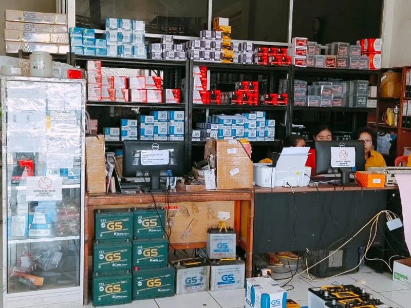 TOKO GUDANG AKI DENPASAR