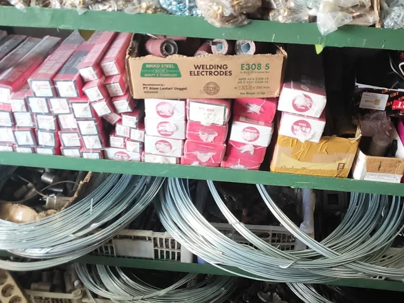 Toko besi Harapan Makmur Denpasar