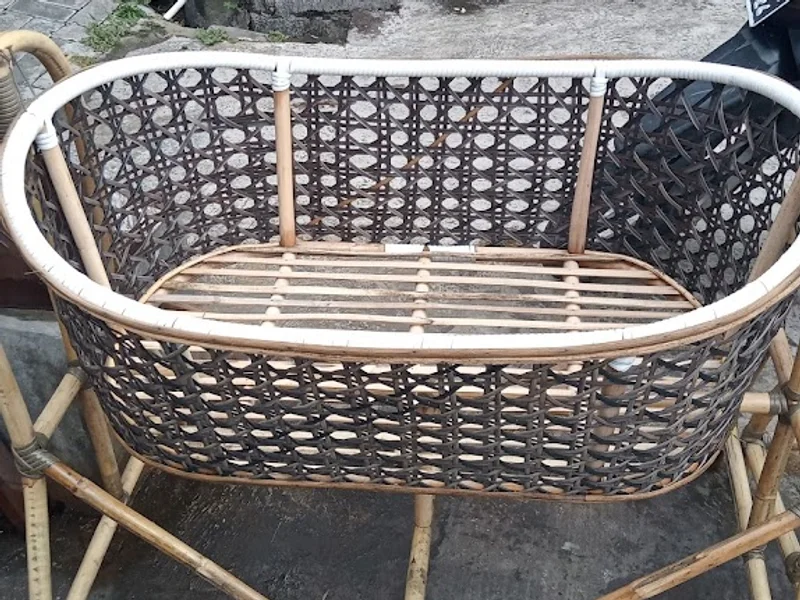 Mahadewi Pusat Oleh-Oleh Khas Bali