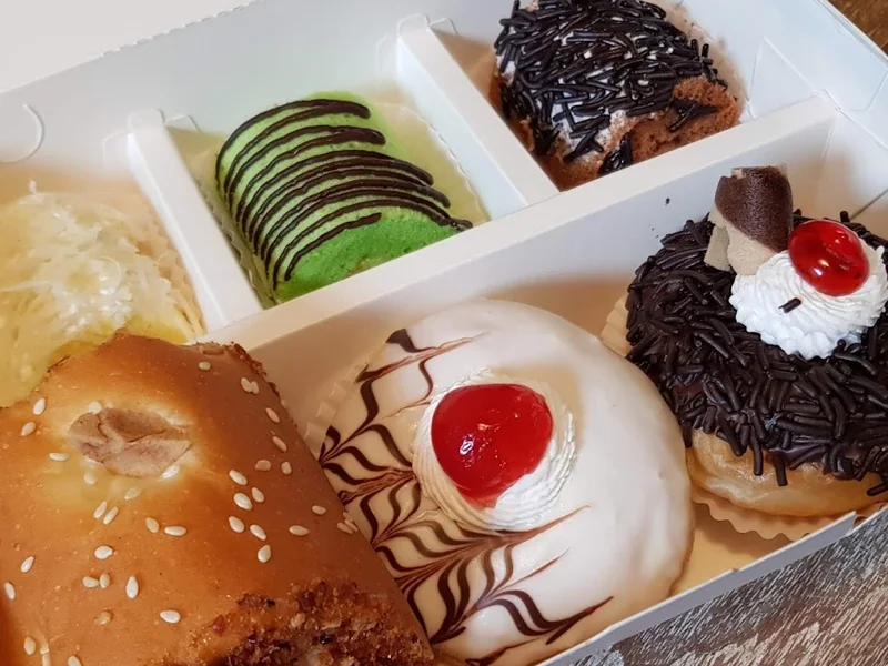 LECKER BAKERY BALI - Gianyar