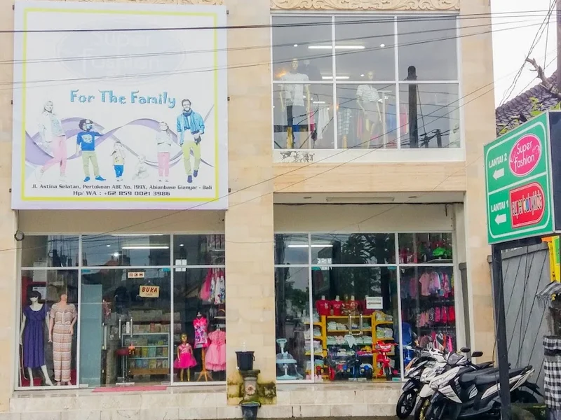 SUPER FASHION CAB GIANYAR