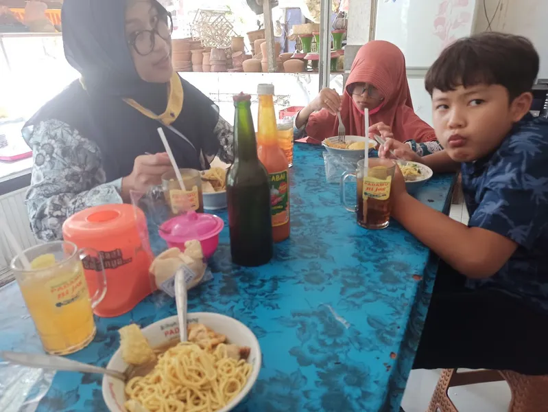 Bakso Solo Rahayu & Lalapan