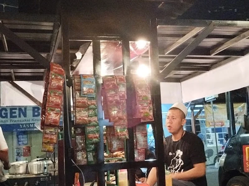 ANGKRINGAN RAWA KUNING