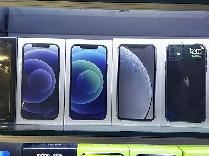 PASAR PONSEL MANUKAN