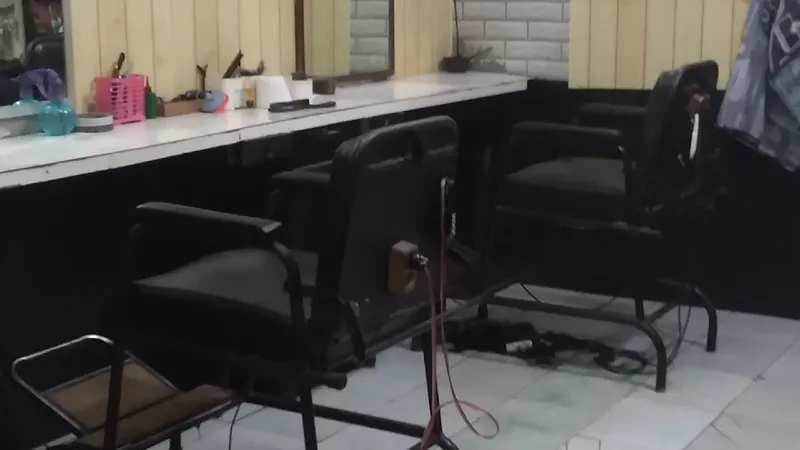 Pangkas Rambut Intan Jaya