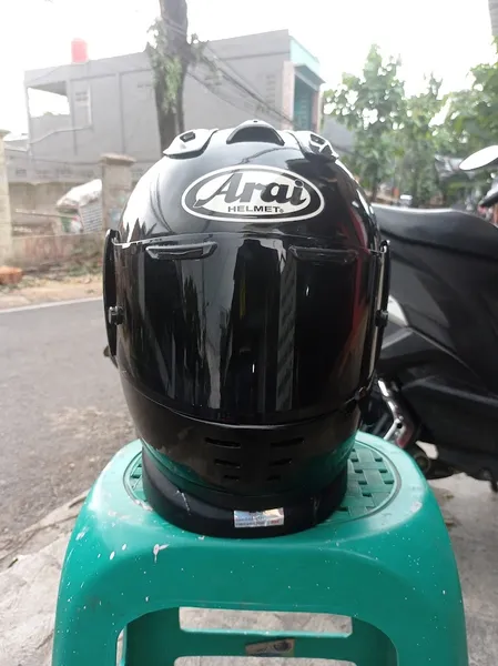 Rumah Helm Aksesoris, Service, cuci, coating, ganti kaca, ganti busa helm DaniL HelmeT