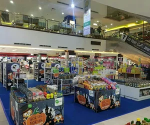 toko buku di Dukuh Jakarta Timur