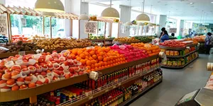 toko buah di Ceger Jakarta Timur