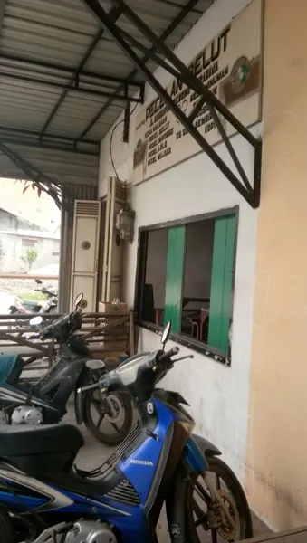 Warung Penyetan Belut