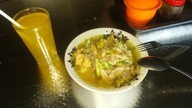 Warung Bebek New Pallapa (Aneka Penyetan, Soto Daging & Rawon)