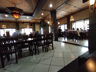 Daftar 14 restoran di Gubeng Surabaya