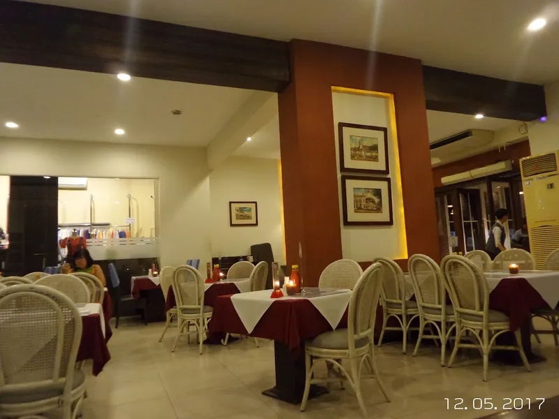 BONCAFE RAYA GUBENG
