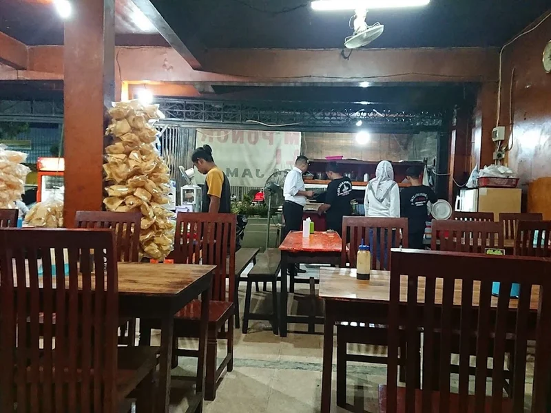 Sate Ayam Ponorogo Pak Seger