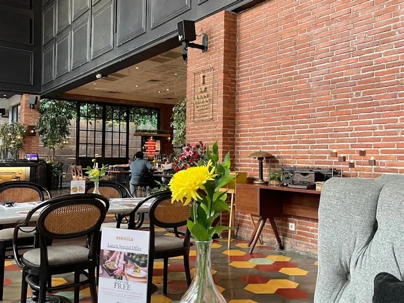 Domicile Kitchen And Lounge